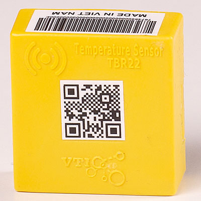 VTI self-powered wireless temperature sensor installed on an energized conductor